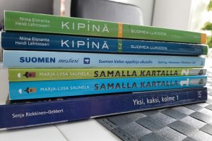 Finnisch Lehrbücher